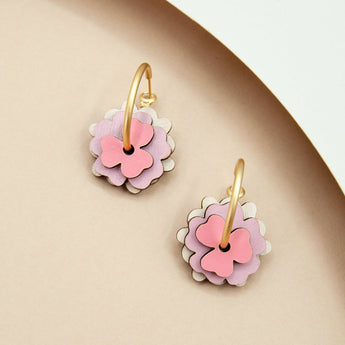 Three Flowers Materia Rica